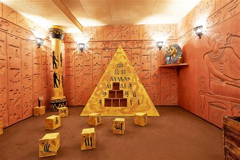 Egyptian curse escape room